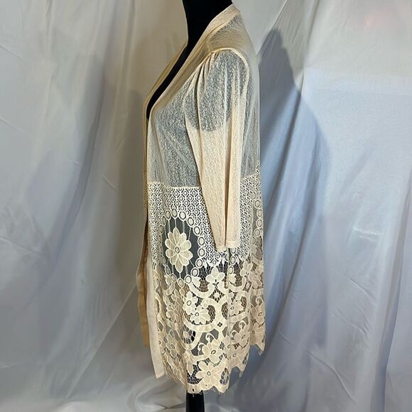 FORGOTTEN GRACE Sheer Lace Kimono Coverup Size M - Picture 2 of 8